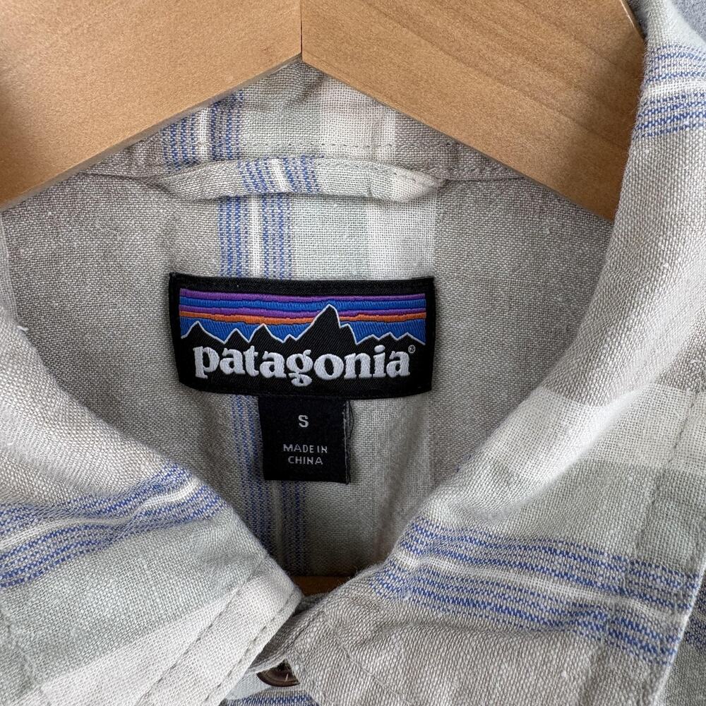 Patagonia Back Step Shirt Small Beige Stripe Short Sleeve Button Up Hemp Cotton - Picture 3 of 10